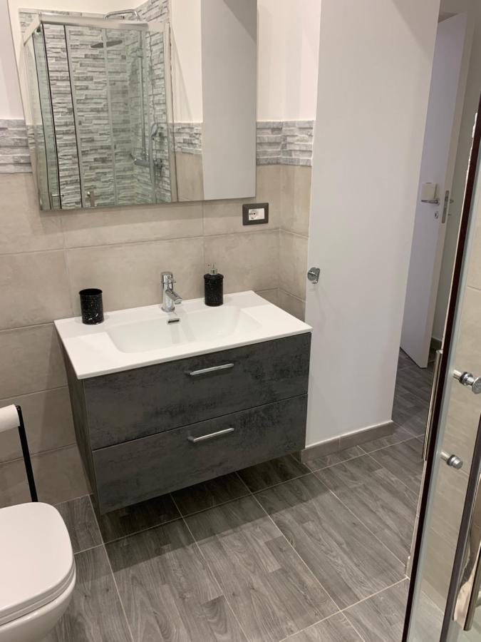 Vicolo Etnea Apartment Катанія Екстер'єр фото